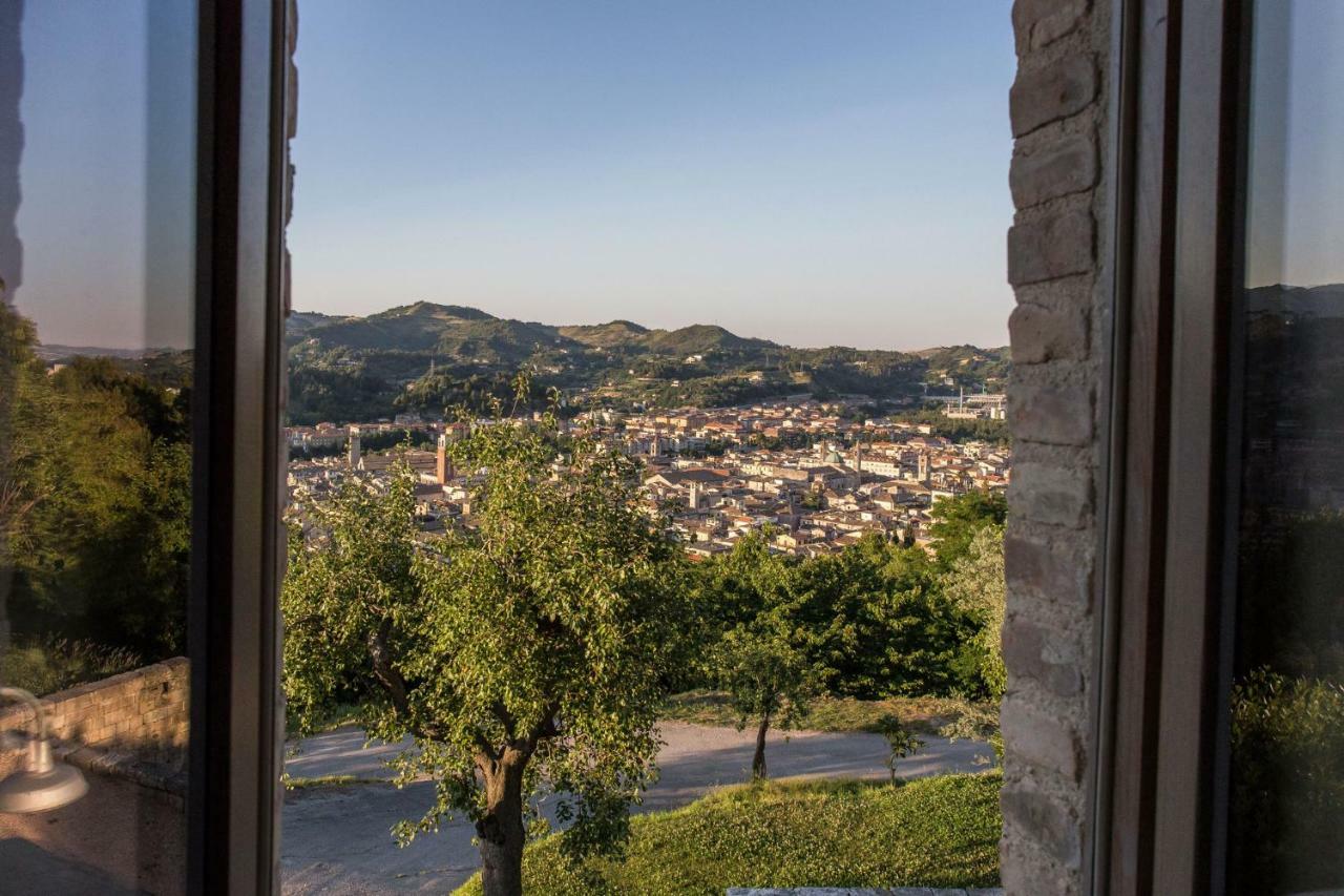 Villa Fortezza Antique Rooms Ασκόλι Πιτσένο Εξωτερικό φωτογραφία
